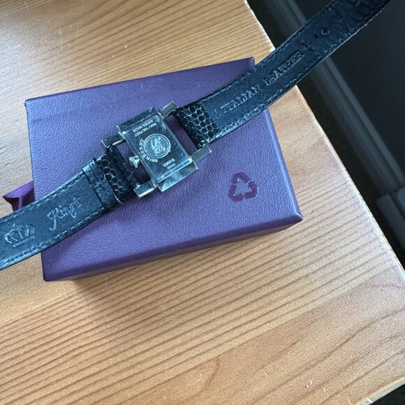 Burberry ladies' watch - Picture 4 of 4